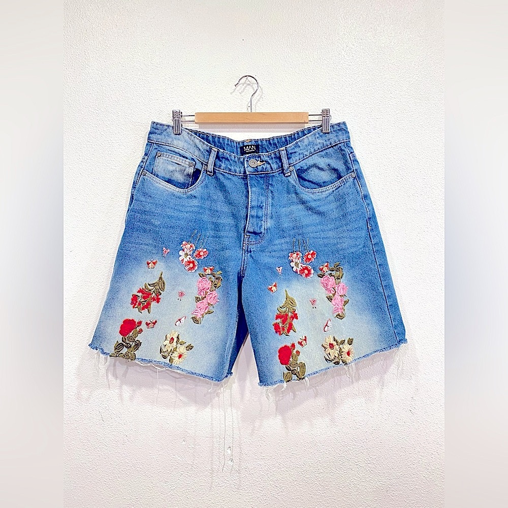 🌸💐 boohoo — men’s diy floral embroidered jean shorts 💐🌸
